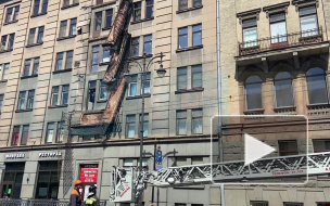 Дом на Кирочной не дотянул всего лишь год до капитального ремонта 