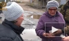 Кадыров показал, как жителям Донбасса раздают пятитысячные купюры