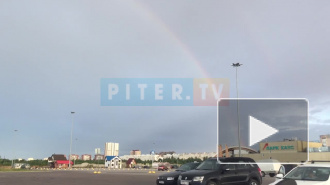 Фото: в небе над Петербургом появилась двойная радуга