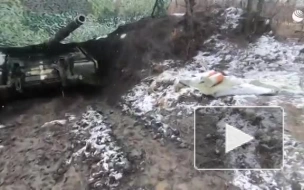 Украинские войска оставили четыре танка с боекомплектом под Волновахой