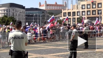 В Братиславе прошел митинг против "дискриминации" антипрививочников