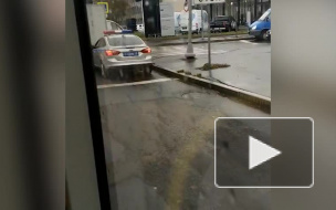 На Светлановском в аварии с маршруткой пострадали четыре человека