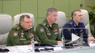 Минобороны планирует получить сто тысяч доз вакцины от COVID-19 в декабре