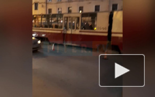 На Арсенальной улице сломавшийся трамвай стал причиной пробки