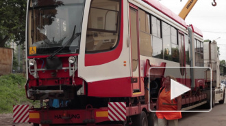 С новым двуглавым трамваем случился грандиозный конфуз
