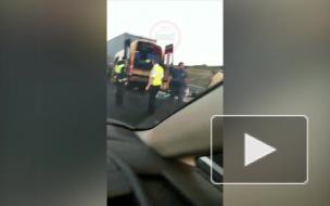 Видео с места аварии: В ДТП в Крыму погибли 8 человек