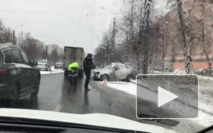 В аварии на пересечении Ключевой и Пискаревского серьезно пострадал мужчина