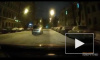 Видео: Из Карповки доставали рухнувшее туда авто