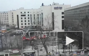 Видео: на Урале горит гостиница Park Inn