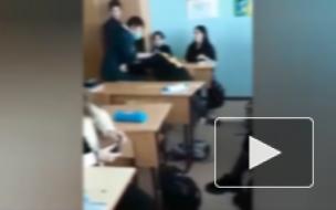 Уборщица уволилась из школы в Хабаровске после драки с семиклассником