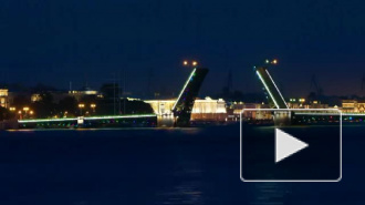 Дворцовый мост закроют для движения по ночам до конца 2013 года