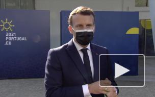 Макрон призвал англосаксонские страны снять запреты на экспорт вакцин