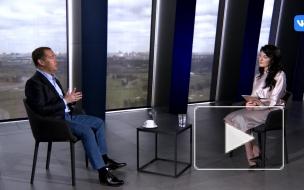 Медведев заявил о движении мира к четырёхдневной рабочей неделе