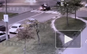 На Маршала Захарова сразу два пешехода попали под колеса авто – видео