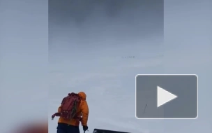 Спасатели выдвинулись в горы для эвакуации тел погибших на Эльбрусе