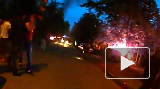 Массовый поджог автомобилей в Купчино сняли на видео