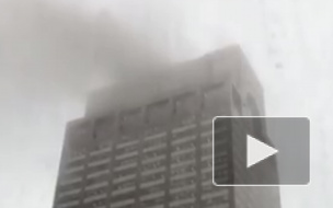 В центре Нью-Йорка упал вертолёт: есть погибшие 