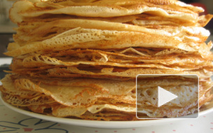 Простые рецепты блинов на молоке и кефире с дырочками на Масленицу с фото