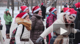 Фитнес-Мороз провел на Петроградке уличную зарядку