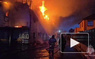 При пожаре в хабаровской гостинице пострадали три человека, пятерых спасли