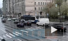 Столкнувшиеся иномарки заблокировали трамваи на проспекте Добролюбова