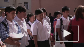 Силовики из Петербурга показали китайским детям свое мастерство
