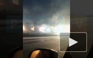 Видео: в Ленобласти заискрилась ограда у железной дороги