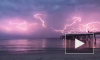 Австралиец снял на видео фееричный "танец молний" над Аделаидой