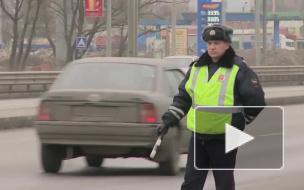 ДТП в Санкт-Петербурге: в Калининском районе загорелась 112 маршрутка, в центре города фура потеряла груз