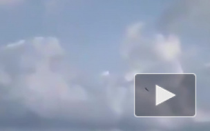 Момент падения самолета C101 ВВС Испании в Средиземное море сняли на видео очевидцы