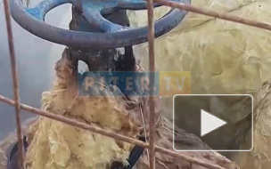 Видео: на Сиреневом бульваре прорвало трубу