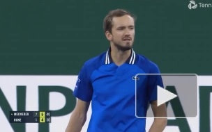 Медведев вышел в полуфинал "Мастерса" в Индиан-Уэллсе