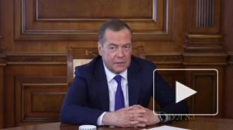 Медведев заявил о планах производства в России танков в 2023 году