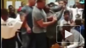 Опубликовано видео нападения на Арнольда Шварценеггера в ЮАР