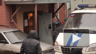 В Петербурге задержали 49-летнего хулигана, который "заминировал" станцию метро "Площадь Мужества"