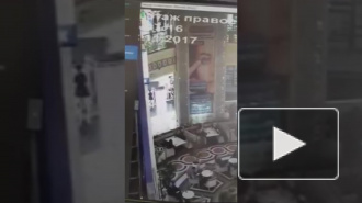 Падение малыша с 3го этажа ТЦ в Грозном попало на видео