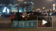 Около Дворцовой площади произошло ДТП с участием "Форда"...