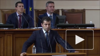 Парламент Болгарии проголосовал за вынесение вотума недоверия правительству 