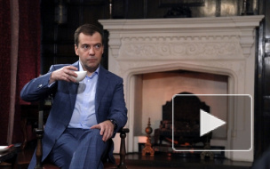 Дмитрий Медведев: Нахождение Pussy Riot в тюрьме - это испытание