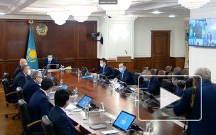 Казахстан решил начать вакцинацию "Спутником V" раньше срока