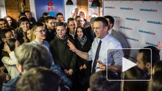 Подарки со смыслом "без регистрации и СМС": Навальному подарили тюремную робу
