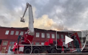 В Калининграде произошел пожар на территории бывшего завода "Кварц"