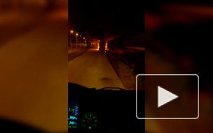 В МЧС прокомментировали пожар в фуре на Московском, в которой находился спящий водитель