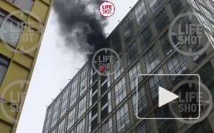 В Москве загорелся бизнес-центр "Савеловский Сити"