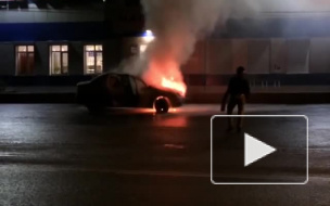 В Екатеринбурге полностью сгорел "Логан"