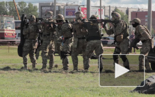 Беспощадным боем с террористами отметили День спецназа в Петербурге