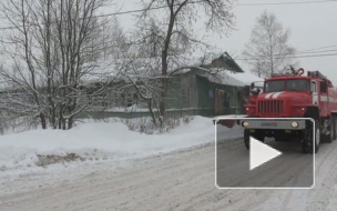 ПОЖАР У АЭРОДРОМА РЖЕВКА ЛОКАЛИЗОВАЛИ