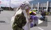 "Бурановские бабушки" потеряли в аэропорту чемодан с подарками