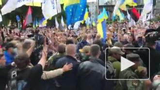 Порошенко разбил камеру киевских журналистов