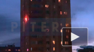 Появилось новое видео пожара с пострадавшими в доме на Пионерстроя